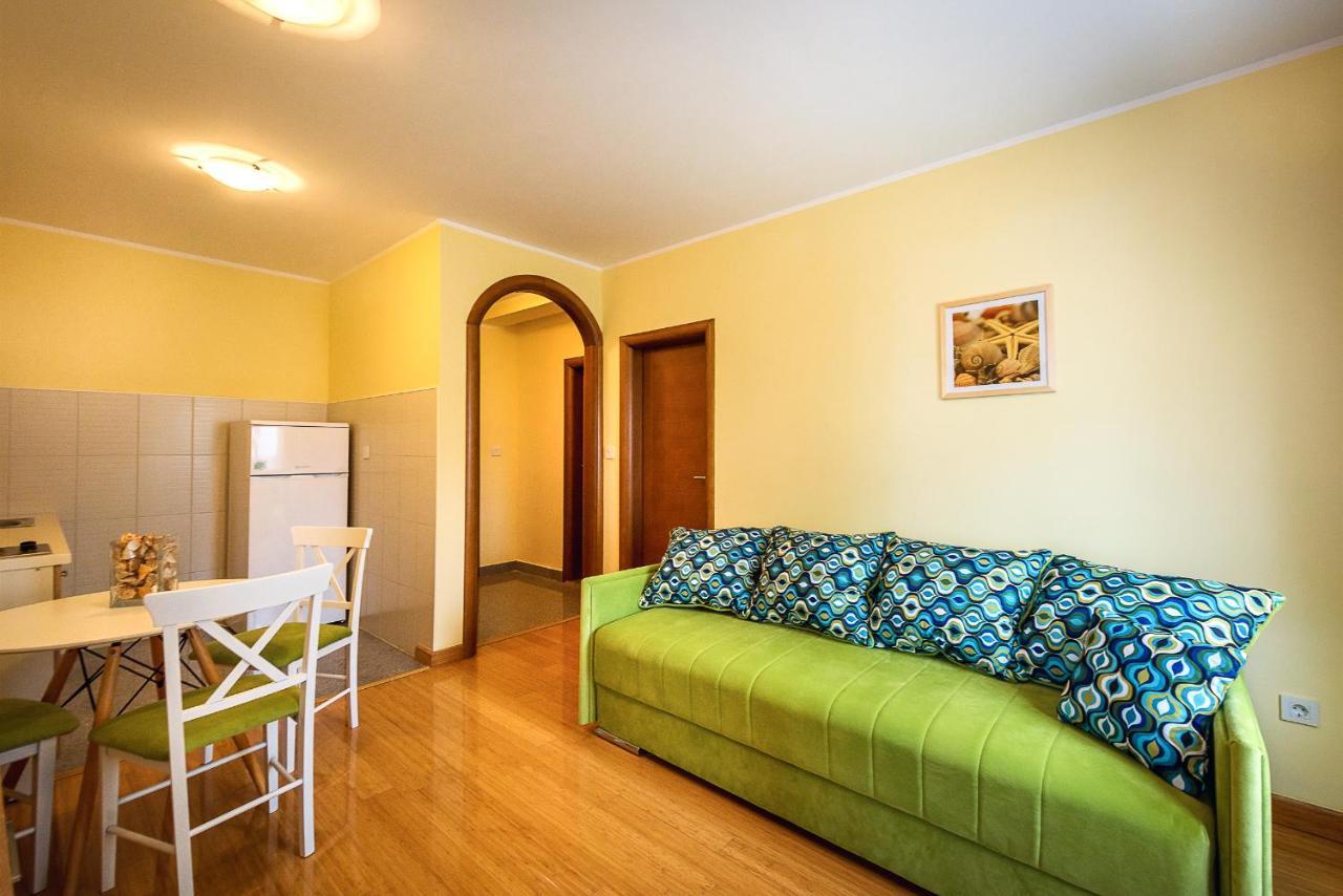 Santorini Apart Krasići Exterior foto